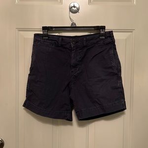 American Eagle 5” Khaki Shorts, Navy, Small